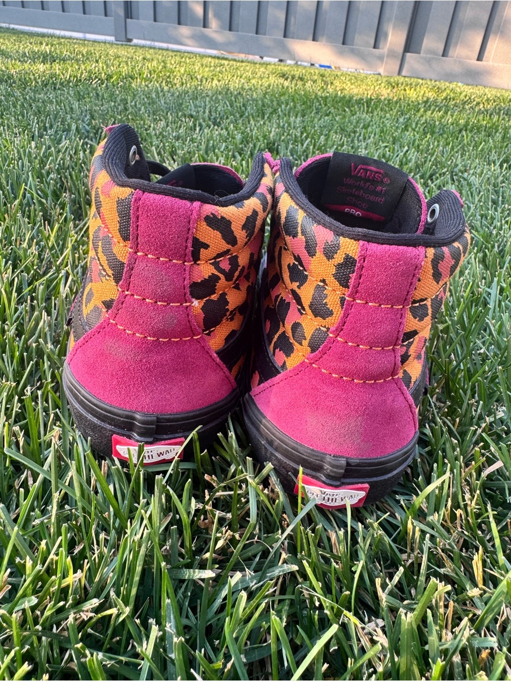 Vans Sk8-Hi Pro Punk Leopard Burgundy Pink High Top Sneakers Women’s 8 - Picture 3 of 11